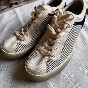 Rothy's Cream and Blue Casual Sneakers with Textured Upper